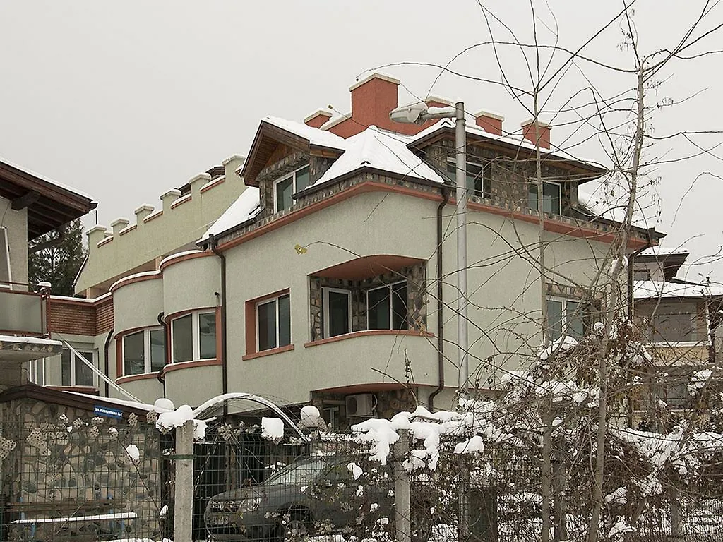 Апартамент За Гости 