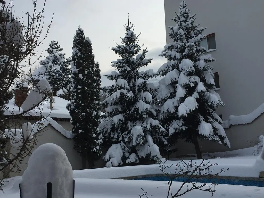 Apartamento Апартамент За Гости 